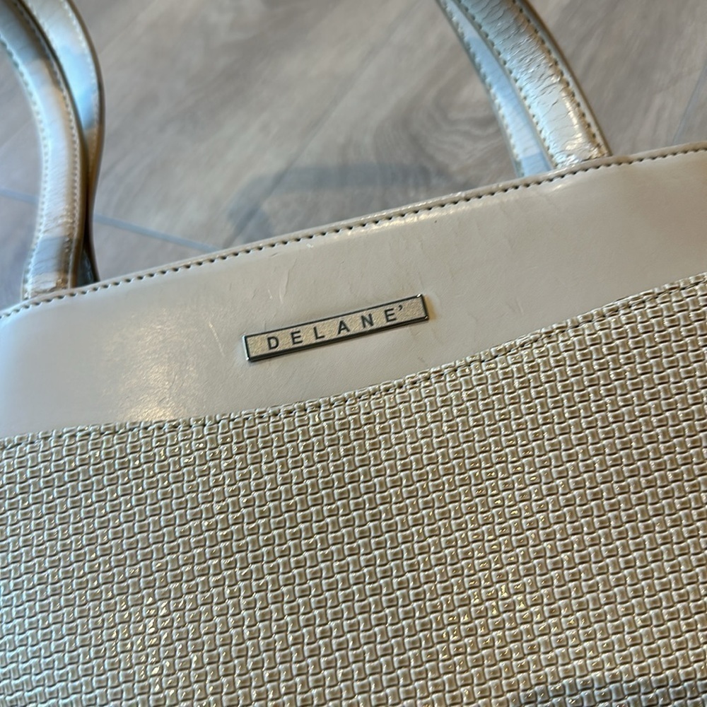 VINTAGE SHOULDER BAG - Picture 2 of 7